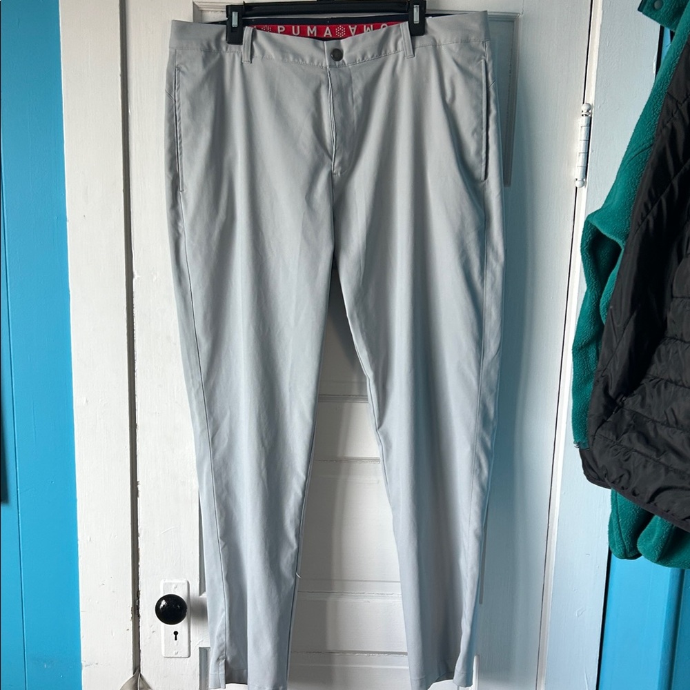 Puma Men's Light Gray Chinos